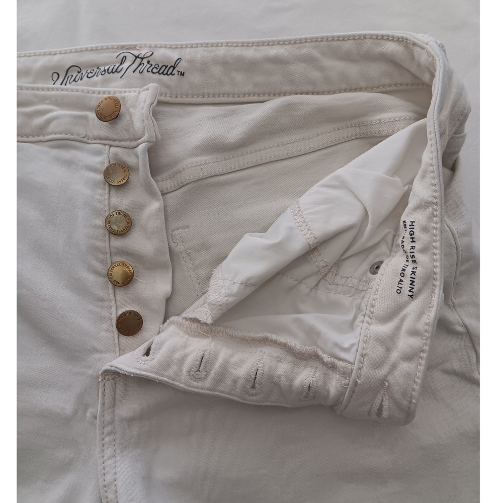 Universal Thread Women's High Rise Skinny Jeans Size 10 30R Beige Button Fly
